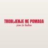 Nalepka za avto Trobljenje ne pomaga – sem že buden – rdeča folija na svetlem laku Nalepka za avto Trobljenje ne pomaga – sem že buden – rdeča folija na svetlem laku