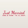 Naljepnica za auto Just Married – s imenima i datumom – crvena folija na svijetlom laku Naljepnica za auto Just Married – s imenima i datumom – crvena folija na svijetlom laku